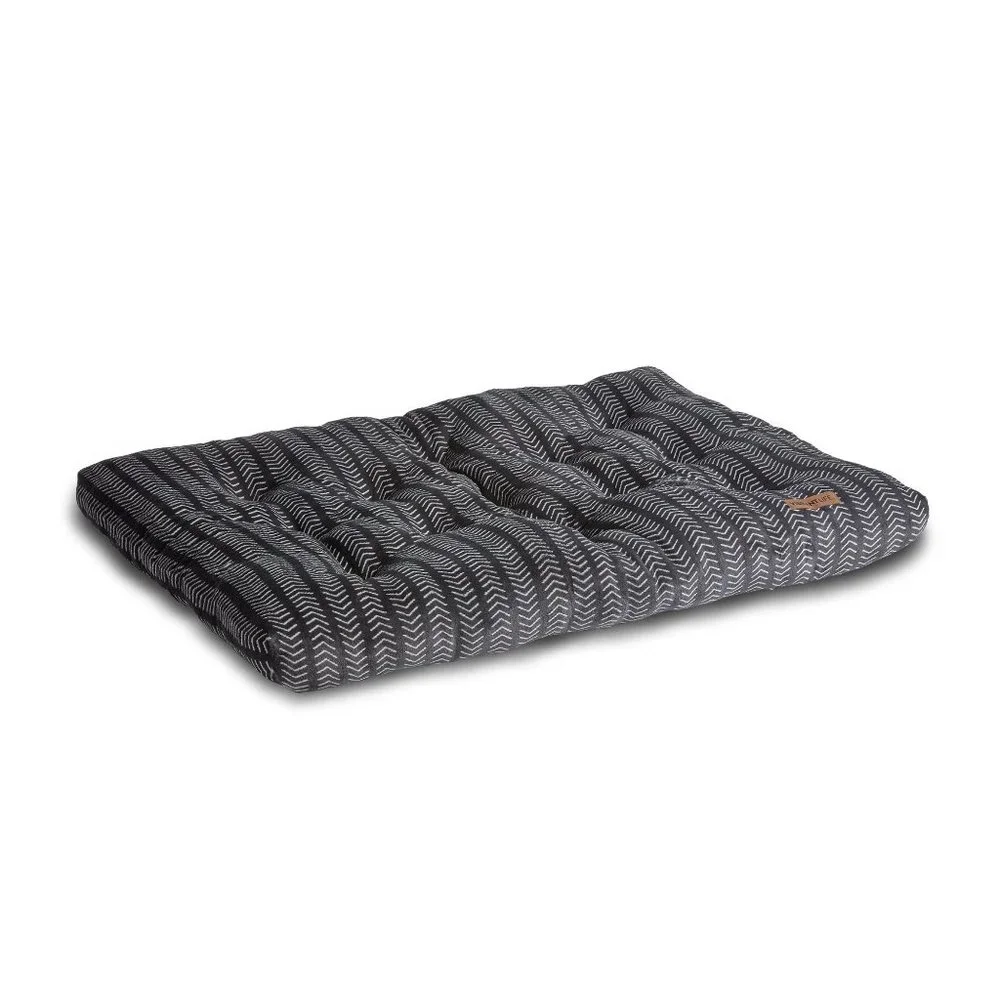 Tufted Pillow Pet Bed, Extral Large, Black, 38